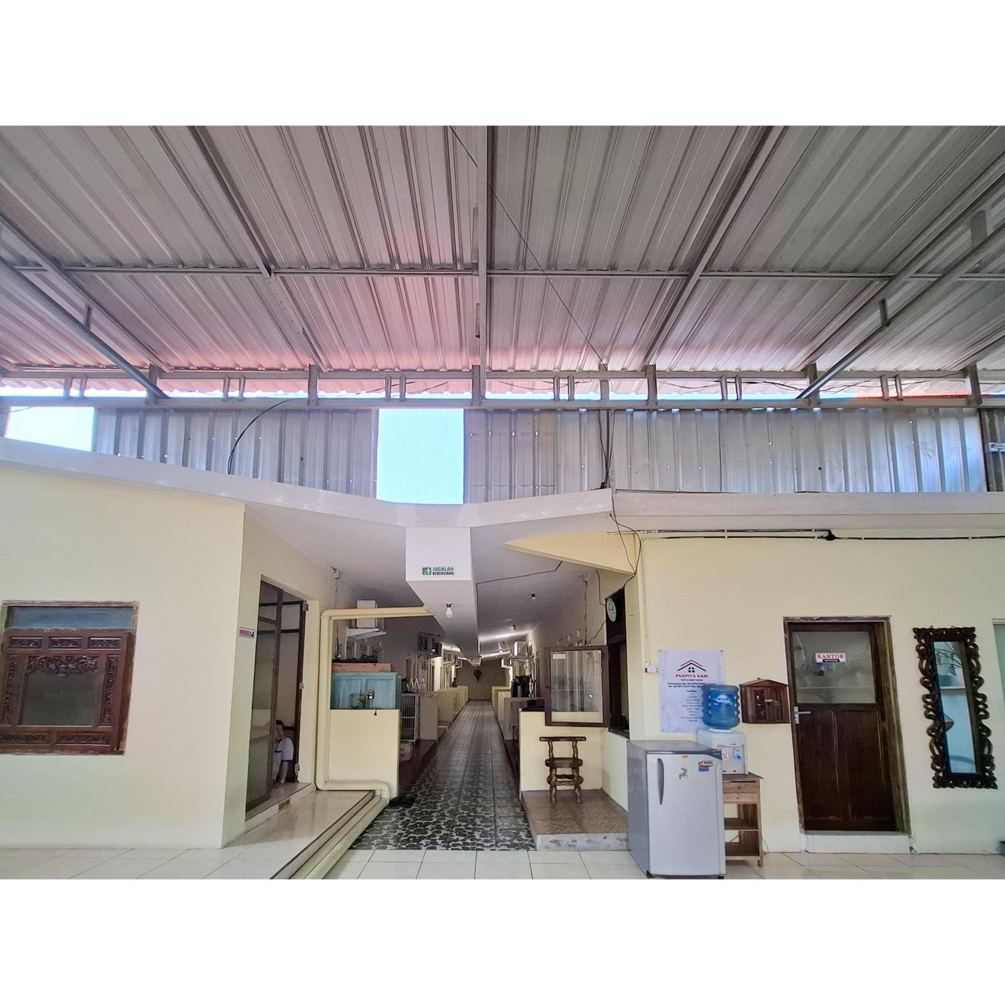 Reddoorz Near Alun Alun Jepara Kesembu Exterior photo