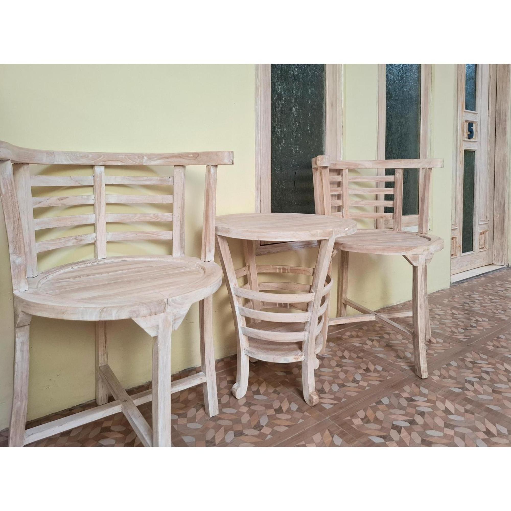 Reddoorz Near Alun Alun Jepara Kesembu Exterior photo