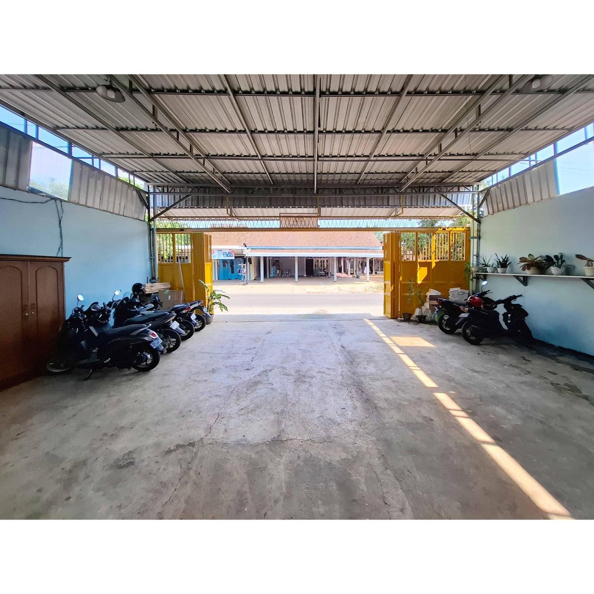 Reddoorz Near Alun Alun Jepara Kesembu Exterior photo
